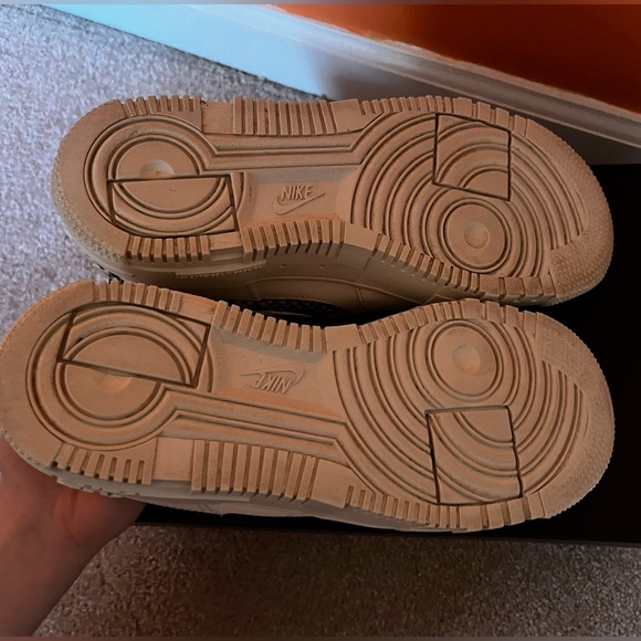 WMNS Nike Air Force 1 Pixel SE - Picture 6 of 6